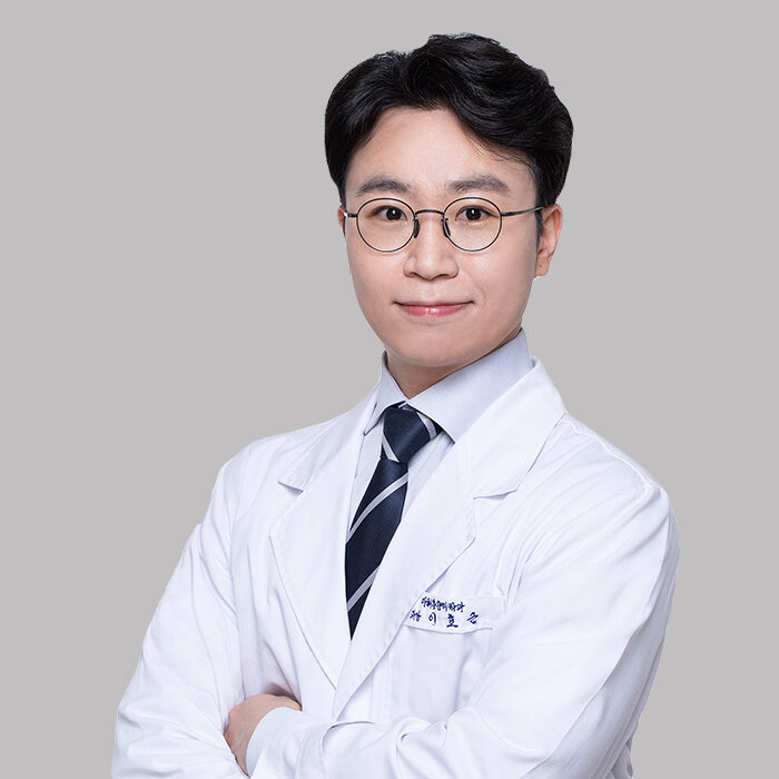 Dr. Lee Hyo-geun